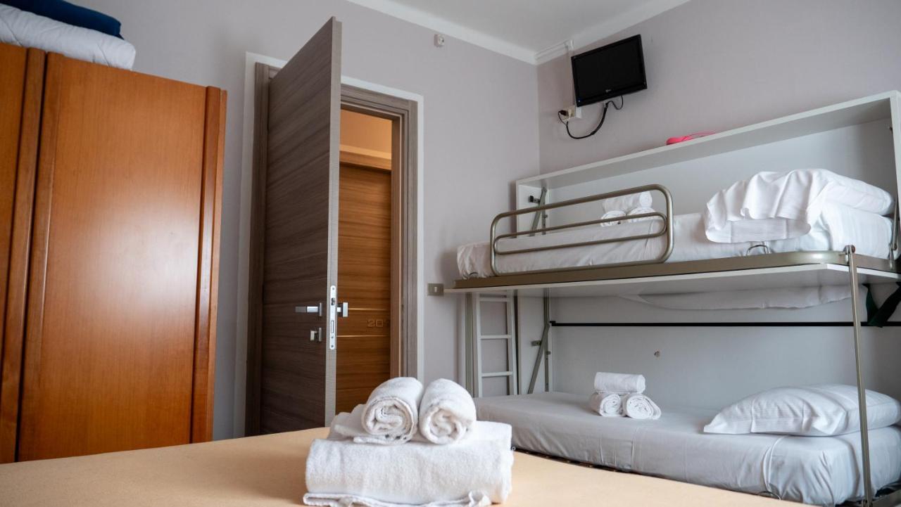 Albergo Tecla Lazise Luaran gambar