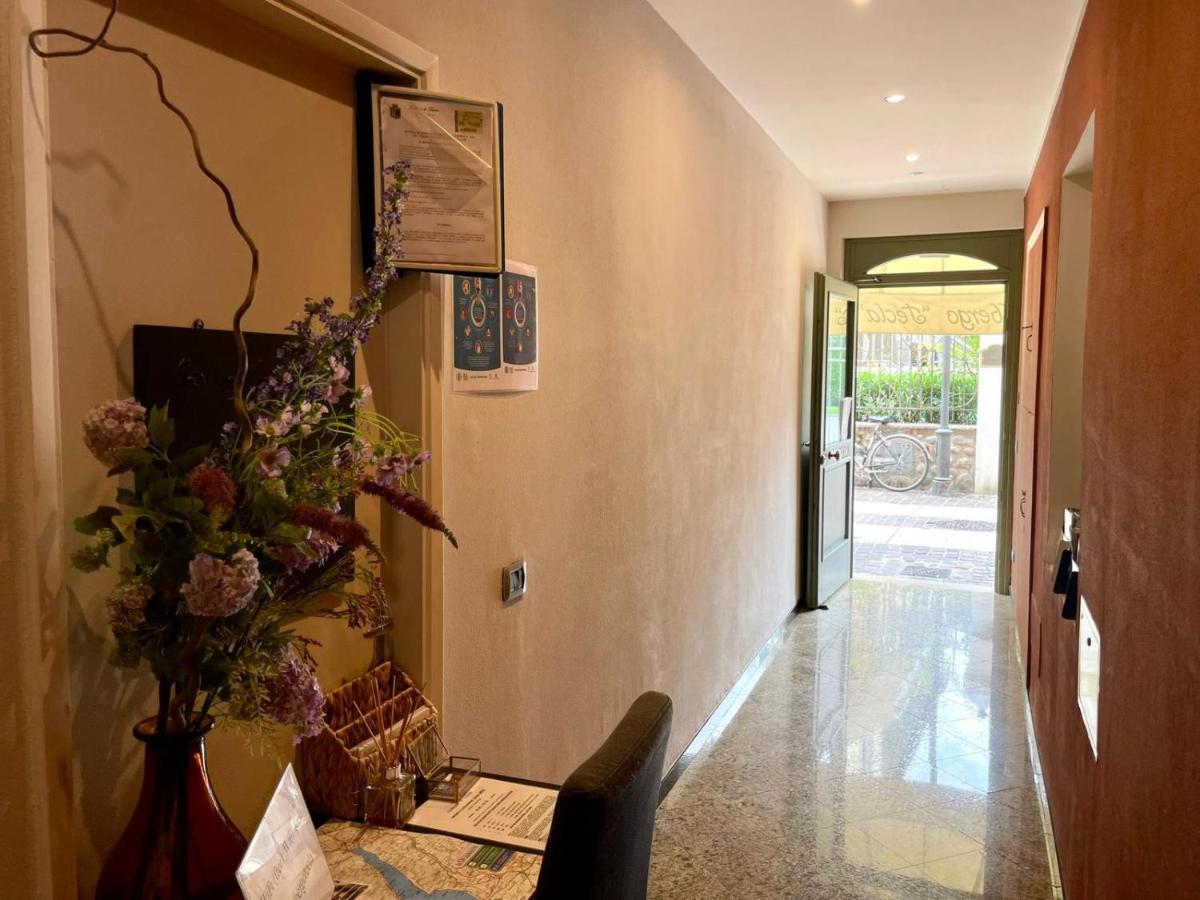 Albergo Tecla Lazise Luaran gambar